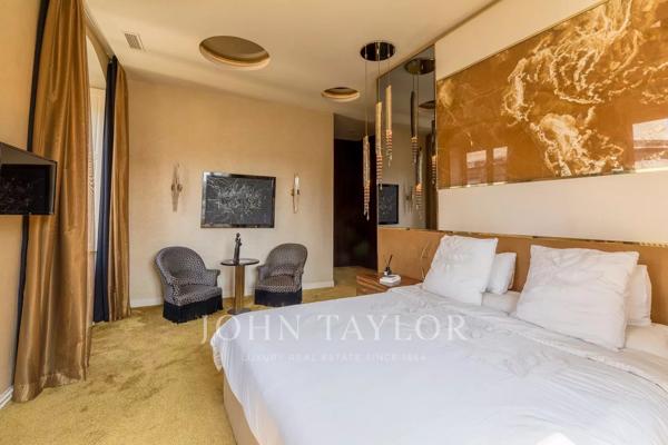 Jardin Public - Hôtel Particulier XVIIIème - John Taylor