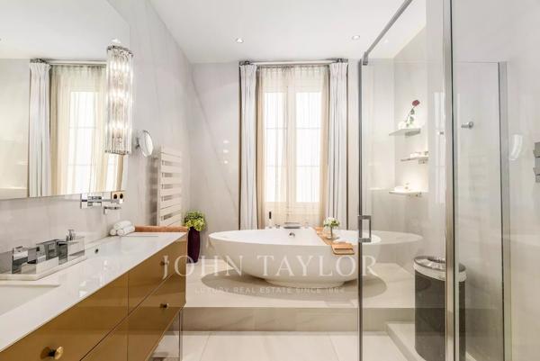 Jardin Public - Hôtel Particulier XVIIIème - John Taylor