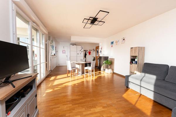 Appartement Vaires Sur Marne 3 pièce(s) 73,47 m2m2