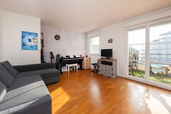 Appartement Vaires Sur Marne 3 pièce(s) 73,47 m2m2