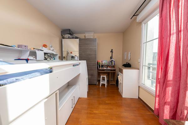 Appartement Vaires Sur Marne 3 pièce(s) 73,47 m2m2