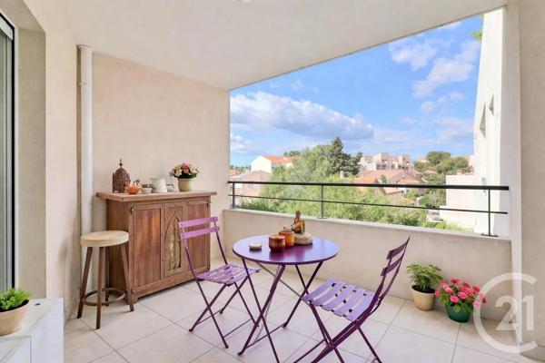 Appartement T3 à vendre  3 pièces - 67,72 m 2   FREJUS  - 83