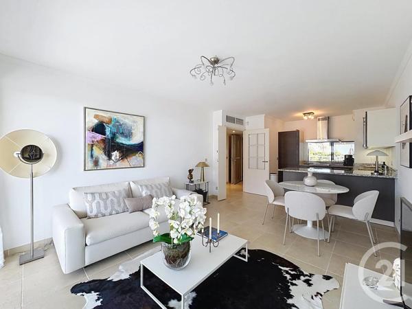 Appartement F2 à vendre  2 pièces - 48 m 2   CANNES  - 06