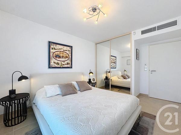 Appartement F2 à vendre  2 pièces - 48 m 2   CANNES  - 06