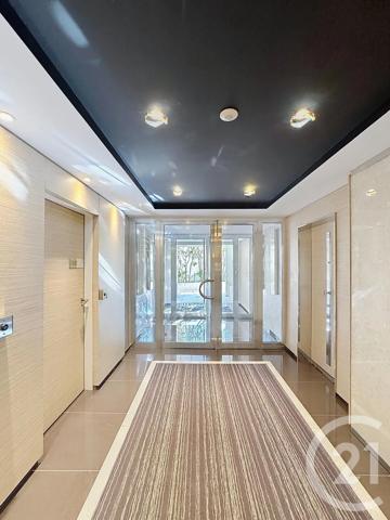 Appartement F2 à vendre  2 pièces - 48 m 2   CANNES  - 06