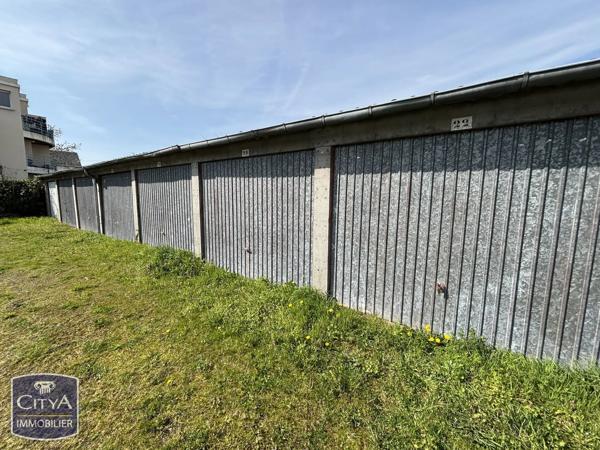 Parking à vendre 13m² Le Mans (72000)