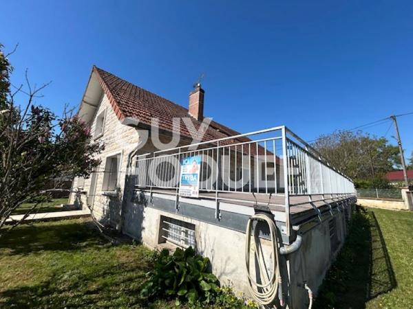 Maison à vendre à Sézanne - 6 pièces, 4 chambres, à rafraîchir