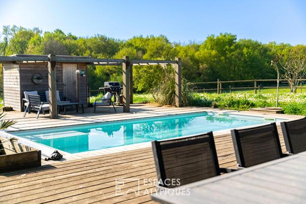 Villa contemporaine en bois et son domaine équestre d’exception