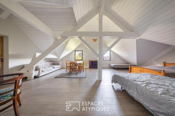 Villa contemporaine en bois et son domaine équestre d’exception