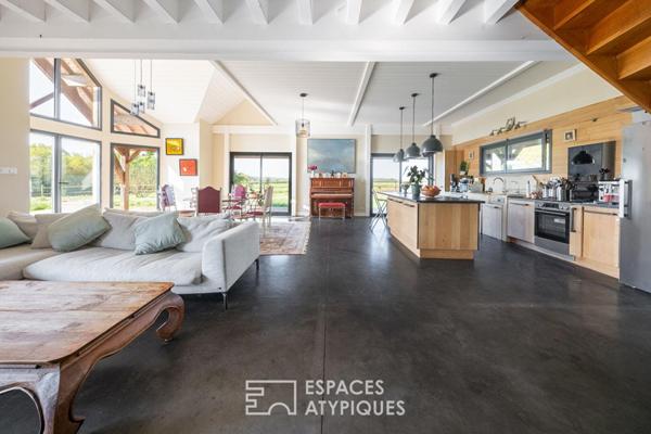 Villa contemporaine en bois et son domaine équestre d’exception