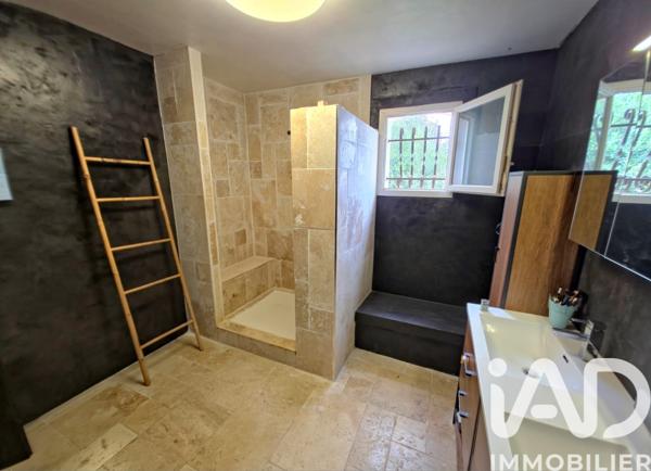 Maison à vendre 4 pièces 104 m² Générac
