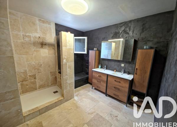 Maison à vendre 4 pièces 104 m² Générac