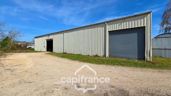 Entrepôt de 746 m² à vendre proche de CHALON SUR SAONE (71)