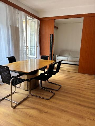 PARIS VIIème 2 pièces 46 m2