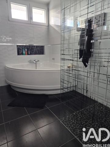 Maison à vendre 5 pièces 152 m² Saint-Parres-aux-Tertres