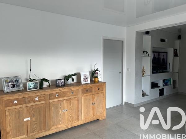Maison à vendre 5 pièces 152 m² Saint-Parres-aux-Tertres