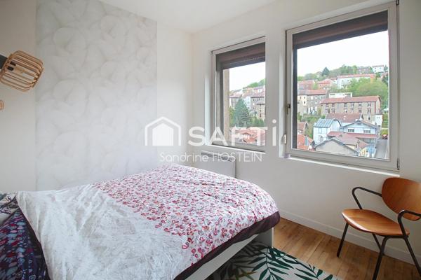 Bel appartement rénové de 88m2 avec garage, grenier, remise et jardinet