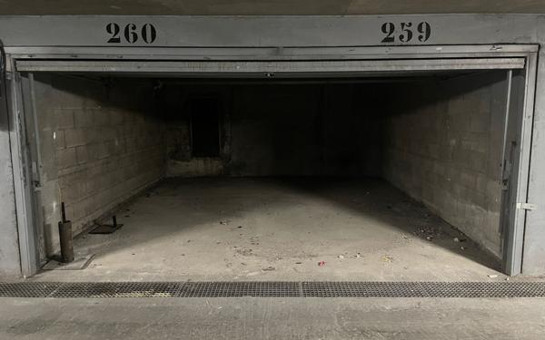 Stationnement à vendre    21,21 m2 Paris 11