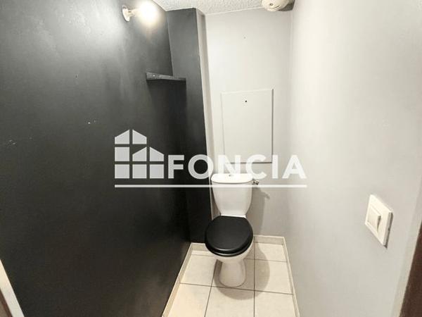 Location Appartement 2 pièces 43.9 m² - 27 RUE CHORIER Bourg Les Valence 26500