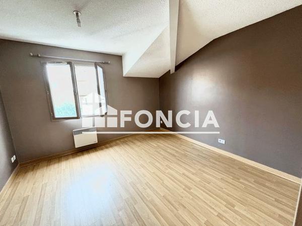 Location Appartement 2 pièces 43.9 m² - 27 RUE CHORIER Bourg Les Valence 26500