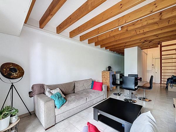 GARE/ LAFAYETTE Type 2 duplex avec ascenseur et stationnement privatif