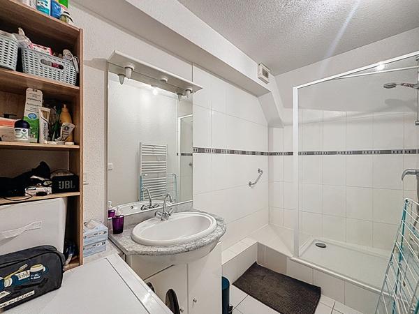 GARE/ LAFAYETTE Type 2 duplex avec ascenseur et stationnement privatif