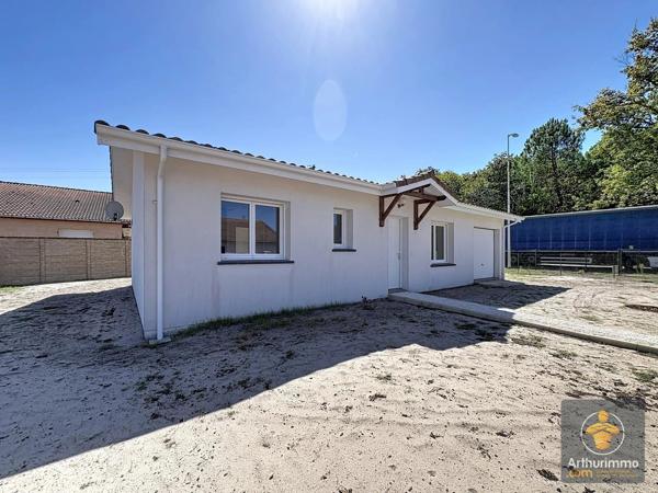 Location                                                      Maison
                        
                     3 pièces                      78 m2                     à Mimizan