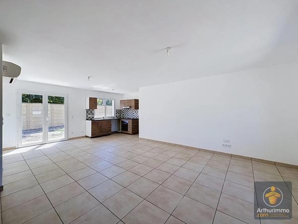 Location                                                      Maison
                        
                     3 pièces                      78 m2                     à Mimizan
