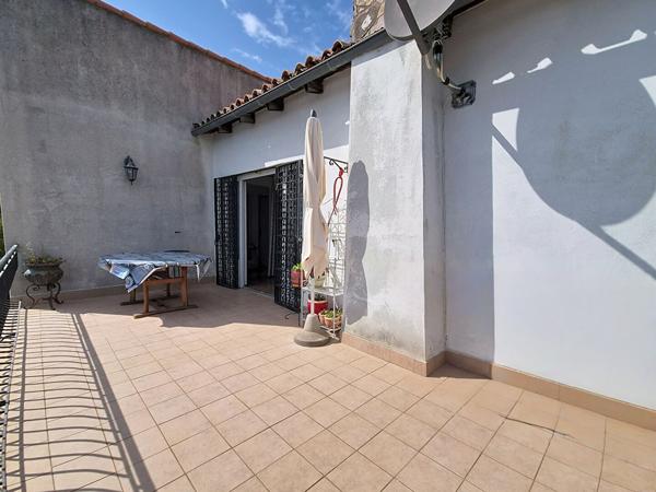 Saint-Aygulf, maison vue mer 4 chambres piscine atelier calme absolu
