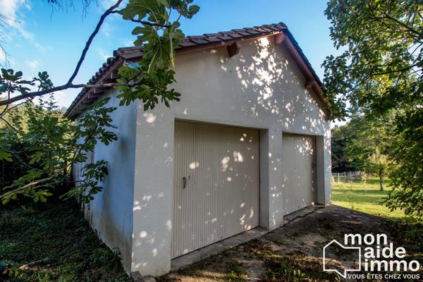 Maison plain-pied rénovée et vaste terrain constructible