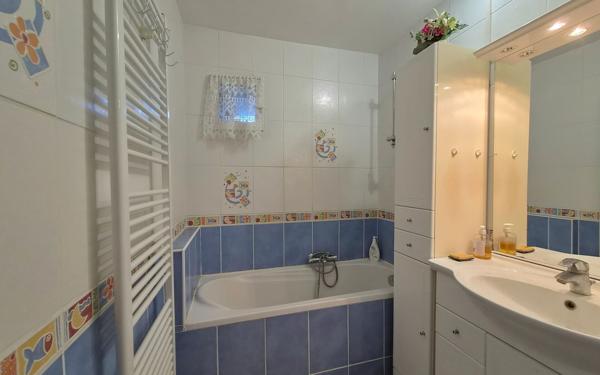 Appartement à vendre    3 pièces • 65,55 m2 Salon-de-Provence