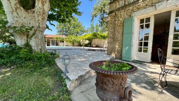 Maison Avignon 15 pièce(s) 400 m2      1 144 500