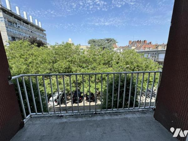 Appartement type 2 Valenciennes centre avec balcon