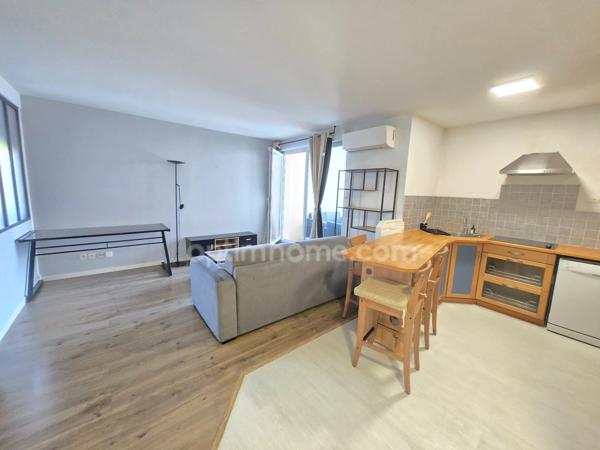 ISTRES – À 500 M DU CENTRE-VILLE – T2 AVEC TERRASSE, CLIMATISATION ET PARKING  ! T2. 2 PIECES (13)