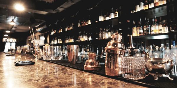 Capucins -LICENCE IV FDC bar ambiance musicale, petite restauration