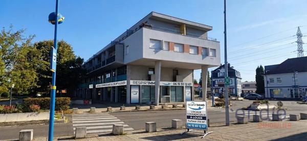 BUREAUX À LOUER – WITTENHEIM – ESPACE PROFESSIONNEL AVEC 2 GARAGES