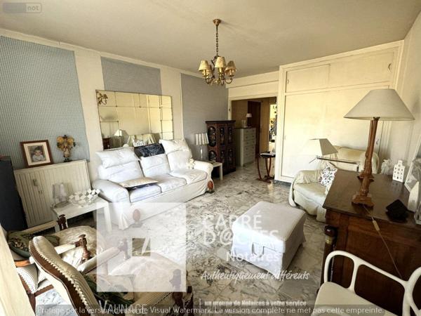 Appartement à vendre à Nîmes dans le Gard (30000), ref : 1003 / 556   
notre Dame