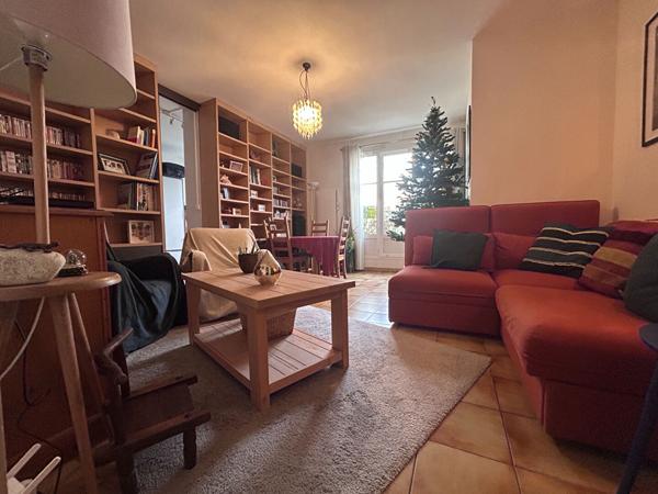 Appartement 4 Chambres et grand garage . Nantes Talensac - L'Agence Locale