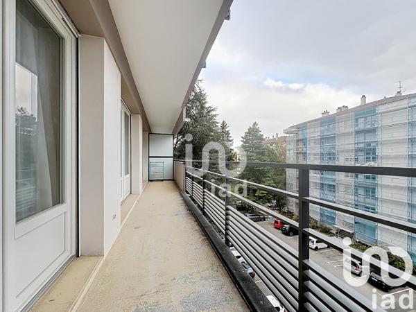Location appartement 3 pièces 92 m² Annecy-le-Vieux