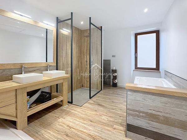 Saint-Affrique (12400) Maison village T4 rénovée 2020 au calme