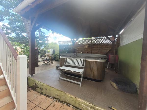 Baie-Mahault (97122) VILLA T5 A VENDRE + T2 A BAIE MAHAULT