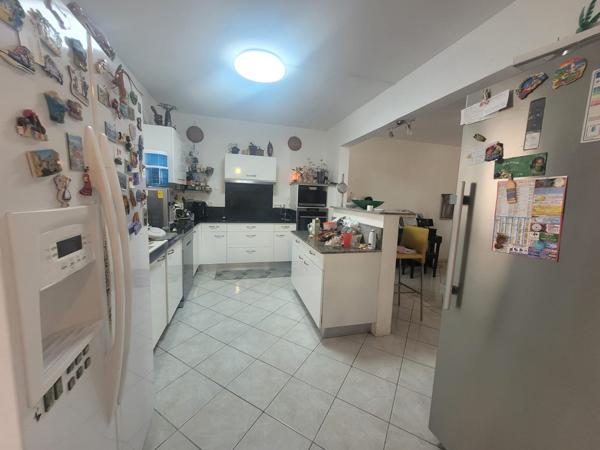 Baie-Mahault (97122) VILLA T5 A VENDRE + T2 A BAIE MAHAULT