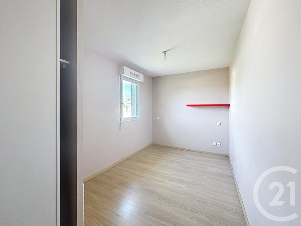 Maison à vendre  5 pièces - 114,21 m 2   GRADIGNAN  - 33