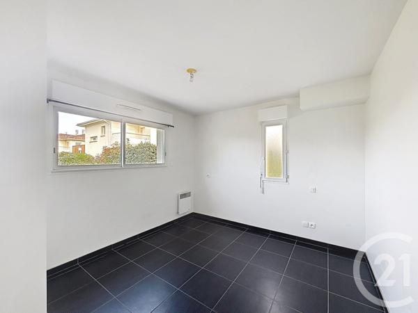Maison à vendre  5 pièces - 114,21 m 2   GRADIGNAN  - 33