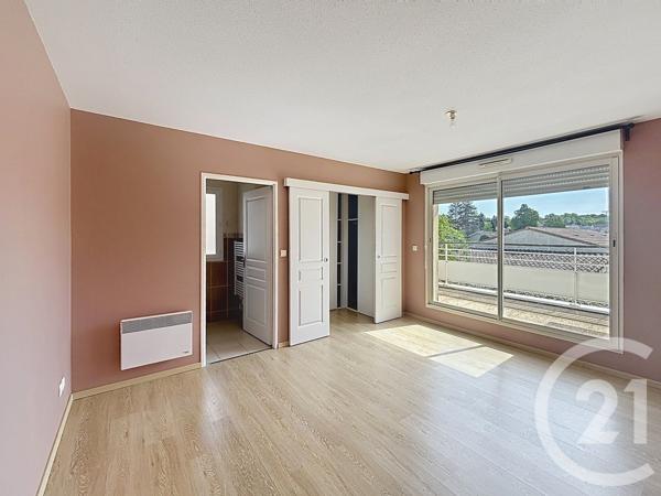 Maison à vendre  5 pièces - 114,21 m 2   GRADIGNAN  - 33