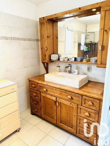 Maison traditionnelle 5 pièces de 113 m² à Port-de-Bouc (13110)