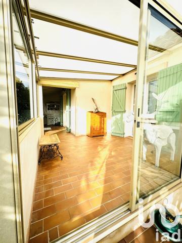 Maison traditionnelle 5 pièces de 113 m² à Port-de-Bouc (13110)