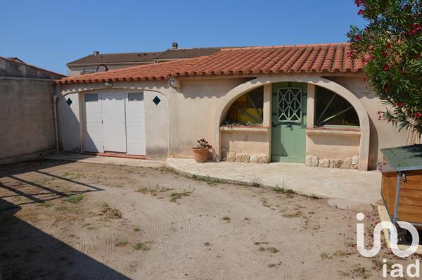 Maison traditionnelle 5 pièces de 113 m² à Port-de-Bouc (13110)