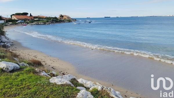 Maison traditionnelle 5 pièces de 113 m² à Port-de-Bouc (13110)