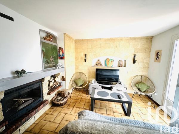 Maison traditionnelle 5 pièces de 113 m² à Port-de-Bouc (13110)